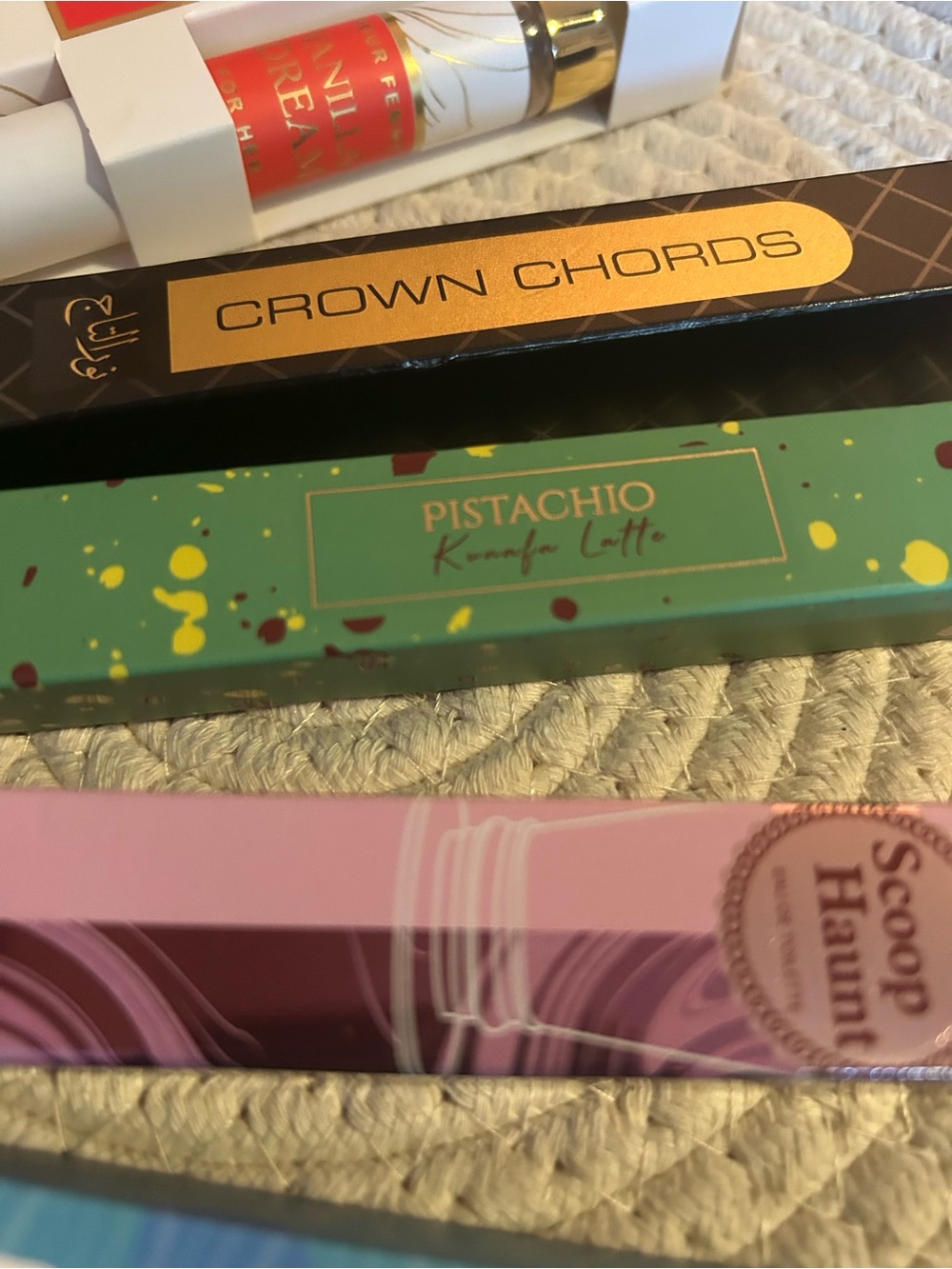 Women’s Perfume Bundle. 5 items - Picture 4 of 6